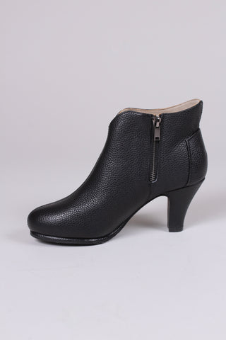 1950s high heel ankle boots with wool lining - Black - Laura