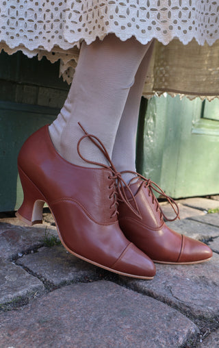 Edwardian Oxford shoe with pompadour heel - 1900 - Brown - Bertha