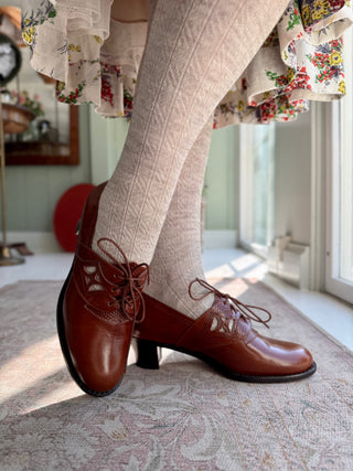 1940s shoes and boots