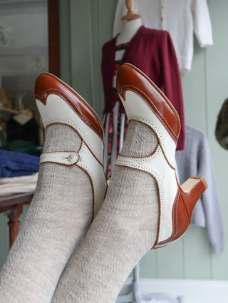 Vintage style shoes - memery