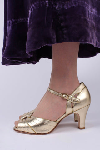 1930s evening shoes with peep toe - gold - Susan - memery