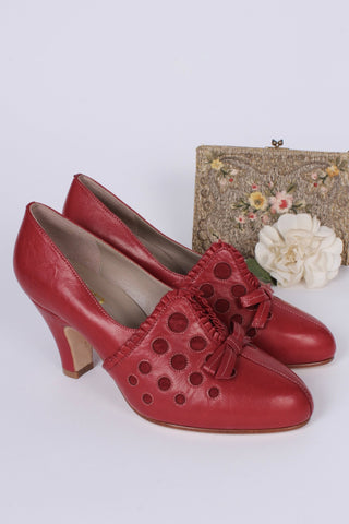 1930s pumps with decorations in suede - red - Stella - memery