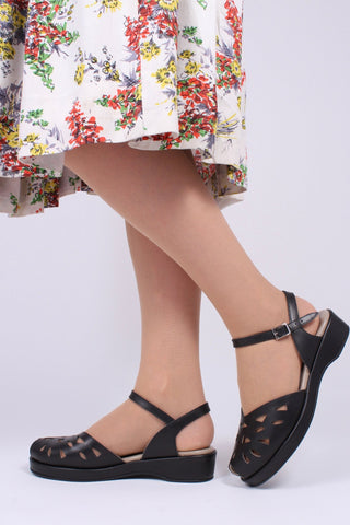 1940s / 50s summer wedge sandals - Black - Sidse - memery