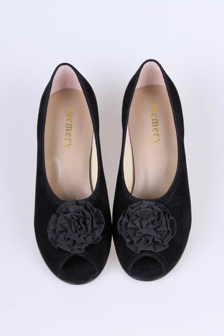 1940s suede pumps with rosette and peep toe - Black - Jean - memery