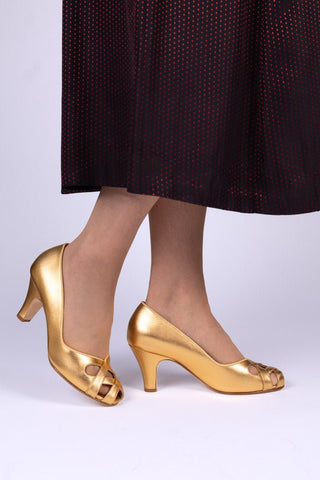 1950's court shoe with peep - toe - Gold - Audrey - memery