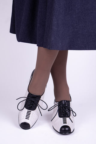 1940s Spectator Oxford pumps - Black / Off-White - Lucy