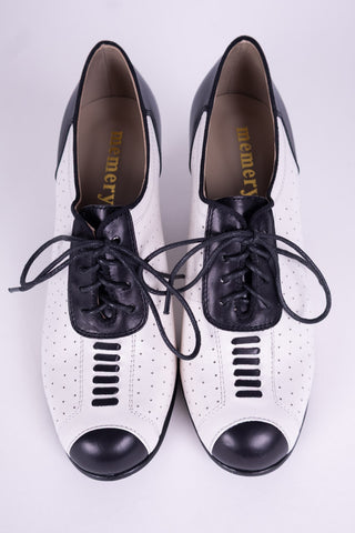 1940s Spectator Oxford pumps - Black / Off-White - Lucy