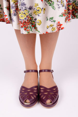 1940s / 50s style summer sandals /  wedges - Plum - Sidse