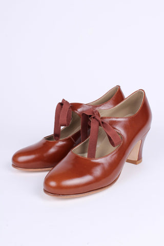 Classic, everyday late 1920's pumps - Cognac brown - Charlotte - memery