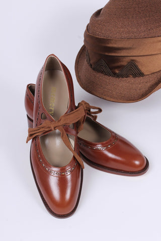 Early 1930s flats with cutouts - Cognac Brown - Anna - memery
