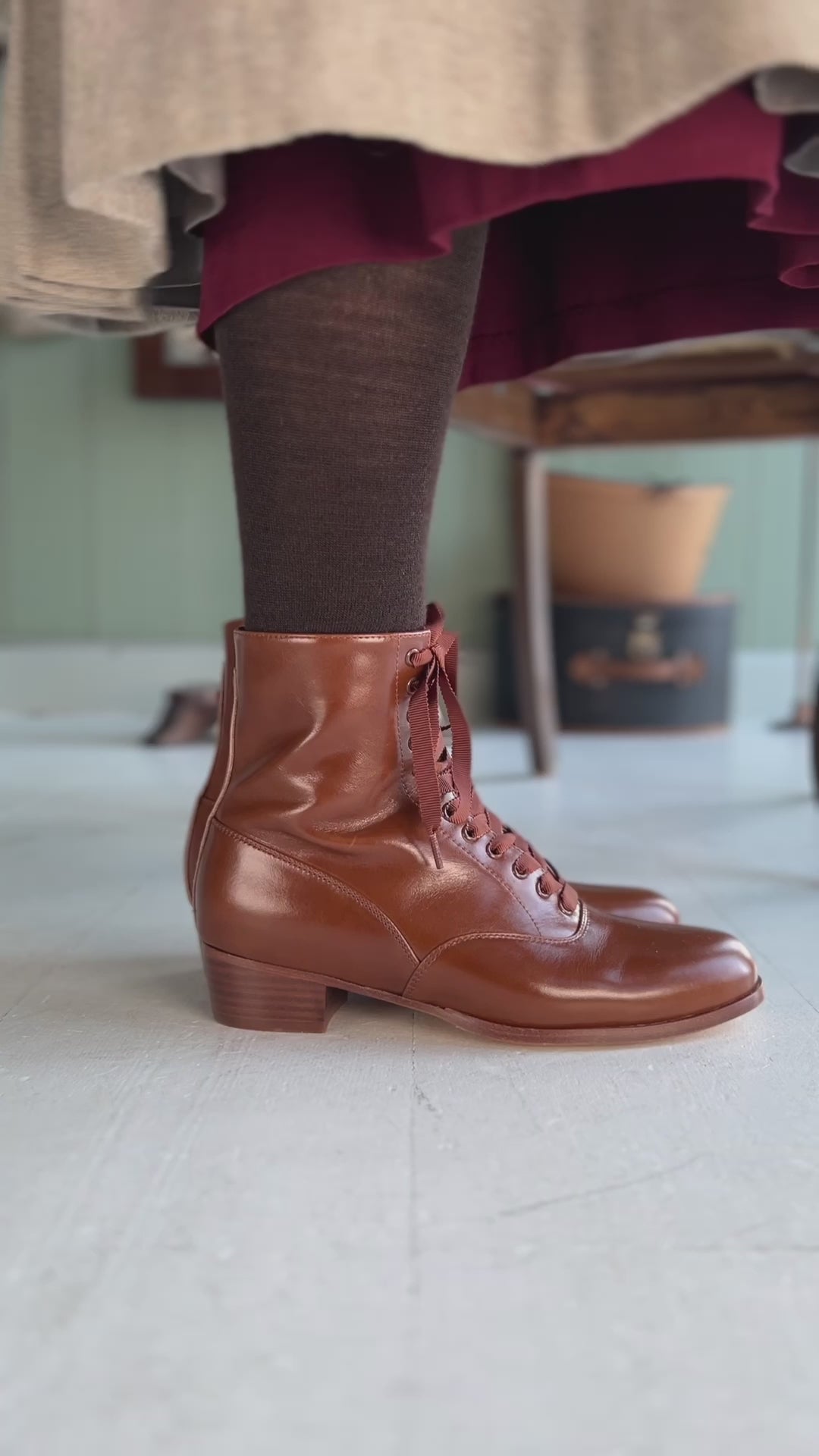 20s / 30s style everyday leather boot  - Brown - Britta