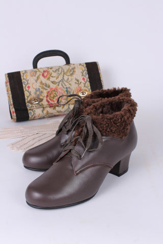 Soft 1940s /1950s booties with wool shearling - Dark Brown - Karin - memery